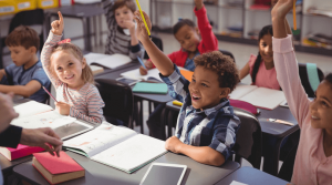 Larry Cuban: O “otimismo tecnológico” encontra as escolas – as escolas vencem (parte 1)