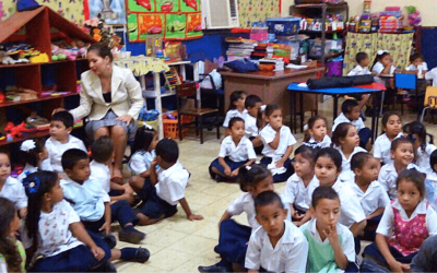 Crianças do Panamá aprendem matemática e espanhol com os jogos do Escribo Play